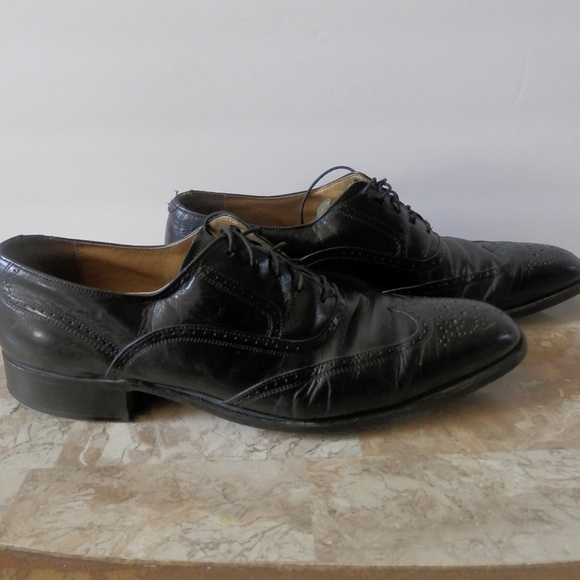 Vintage French Shriner Men\'s Black Wingtip Oxfords main image 3